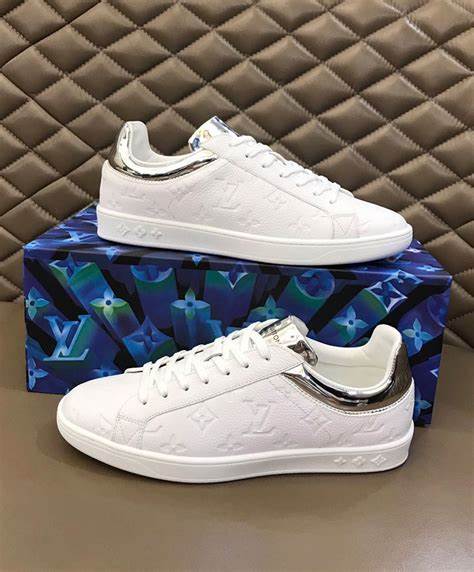 Louis Vuitton men shoes-LV1185